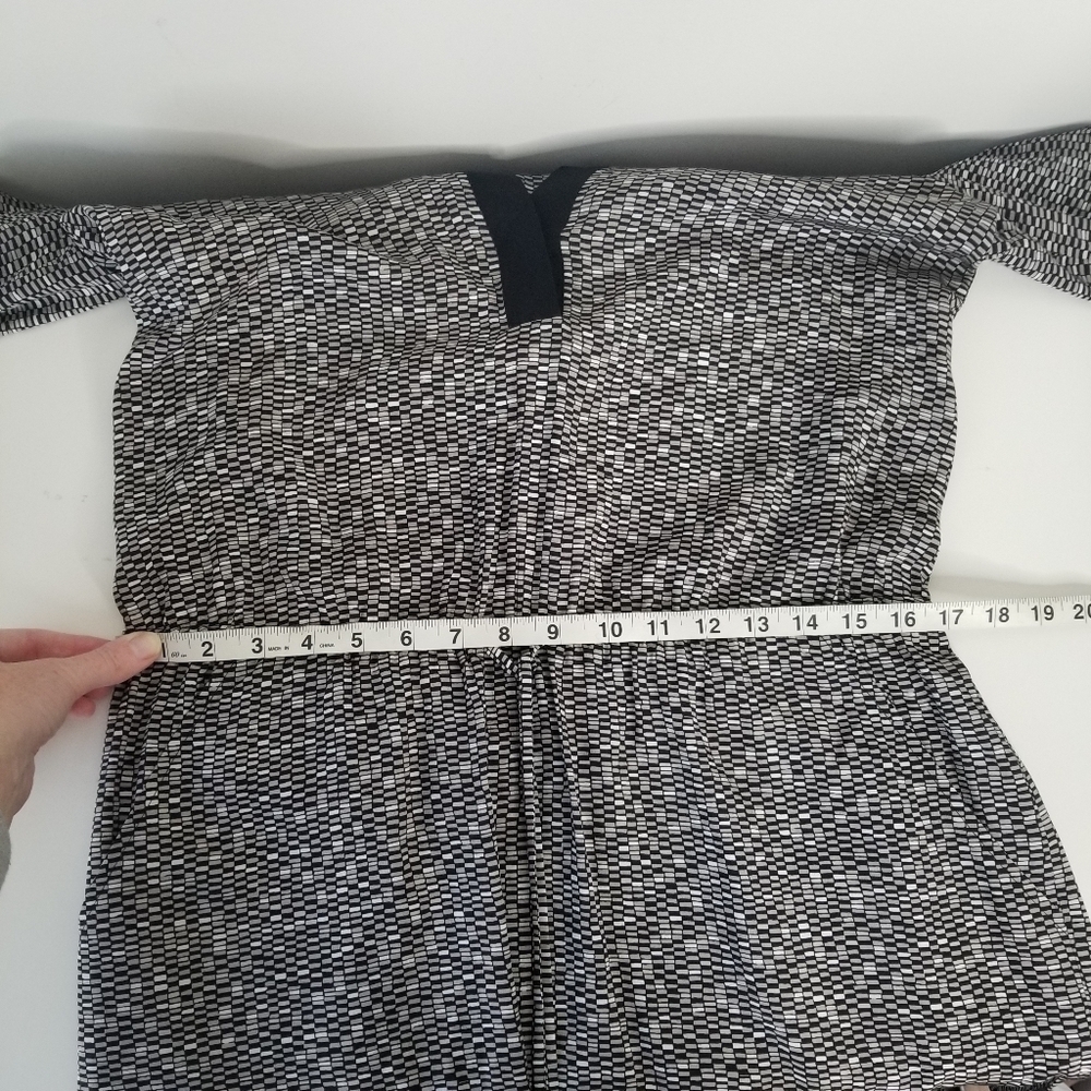 VINCE Drawstring 100% Silk Grid-Print Gray Dress Roll Tab Sleeves Size S - Picture 11 of 16